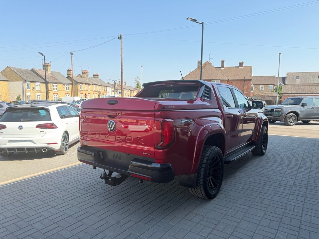 USED 2024 74 VOLKSWAGEN AMAROK 3.0 TDI V6 Style Pickup Double Cab 4dr Diesel Auto 4Motion Euro 6 (s/s) (240 ps) STYLE PREMIUM. Only 4000 miles
