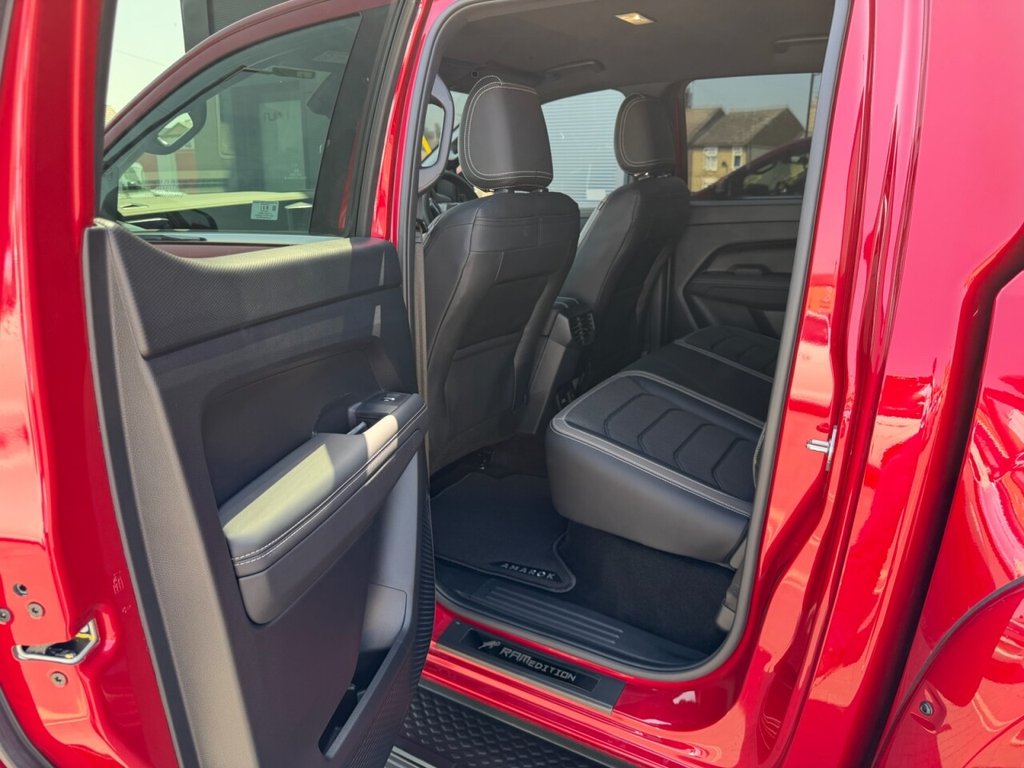 USED 2024 74 VOLKSWAGEN AMAROK 3.0 TDI V6 Style Pickup Double Cab 4dr Diesel Auto 4Motion Euro 6 (s/s) (240 ps) STYLE PREMIUM. Only 4000 miles