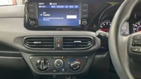USED 2022 22 HYUNDAI I10 1.2 SE Connect Hatchback 5dr Petrol Auto Euro 6 (s/s) (84 ps)+2 KEYS+1 OWNER FROM NEW+MEDIA+HISTORY+REVERSE CAM+AIRCON+ALLOYS+BLUETOOTH+APPS+CRUISE+HPI CLEAR+ 2 KEYS+1 OWNER FROM NEW+MEDIA+HISTORY+REVERSE CAM+AIRCON+ALLOYS+BLUETOOTH+APPS+CRUISE+HPI CLEAR