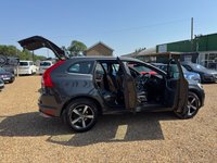 USED 2016 16 VOLVO XC60 2.4 D4 R-Design Lux Nav SUV 5dr Diesel Auto AWD Euro 6 (s/s) (190 ps) ABS AND AIR CON
