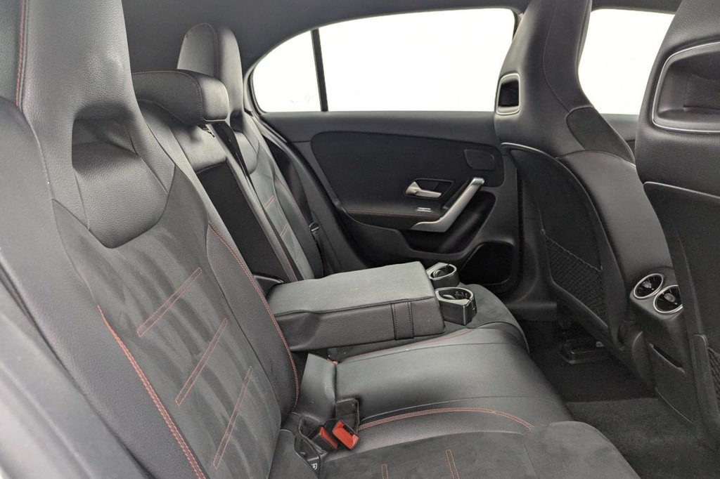 USED 2019 19 MERCEDES-BENZ A CLASS 1.5 A180d AMG Line (Premium) Hatchback 5dr Diesel 7G-DCT Euro 6 (s/s) (116 ps) Sat Nav, Camera, Heated Seats