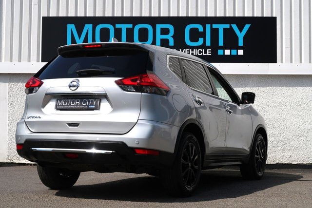 View our NISSAN X-TRAIL