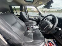 USED 2015 15 LAND ROVER DISCOVERY 4 3.0 SD V6 HSE SUV 5dr Diesel Auto 4WD Euro 5 (s/s) (255 bhp) 