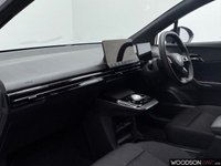 USED 2023 23 MG Mg4 51kWh SE Hatchback 5dr Electric Auto (170 ps) DAB Radio / Bluetooth / Apple+Android Car Play / Reverse Camera / ISOFIX