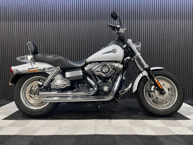 View our HARLEY-DAVIDSON DYNA