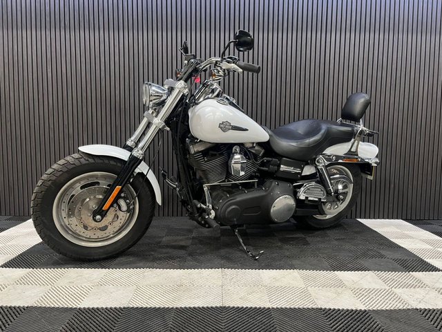 View our HARLEY-DAVIDSON DYNA