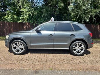 View our AUDI Q5