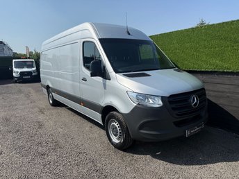 View our MERCEDES-BENZ SPRINTER