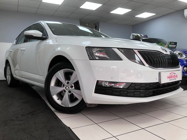 2019 SKODA OCTAVIA 1.0 TSI GPF SE TECHNOLOGY HATCHBACK 5DR PETROL MANUAL EURO 6 S... photo
