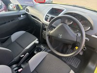 USED 2007 07 PEUGEOT 207 1.4 S Hatchback 5dr Petrol Manual (150 g/km, 75 bhp) 
