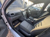 USED 2009 09 FORD FOCUS 1.6 Zetec Hatchback 5dr Petrol Automatic (184 g/km, 99 bhp) ABS AND AIR CON