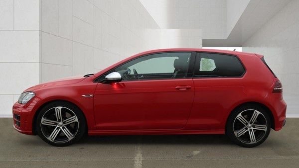 USED 2015 15 VOLKSWAGEN GOLF 2.0 TSI BlueMotion Tech R Hatchback 3dr Petrol DSG 4Motion Euro 6 (s/s) (300 ps) 