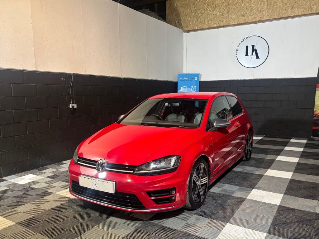 USED 2015 15 VOLKSWAGEN GOLF 2.0 TSI BlueMotion Tech R Hatchback 3dr Petrol DSG 4Motion Euro 6 (s/s) (300 ps) 