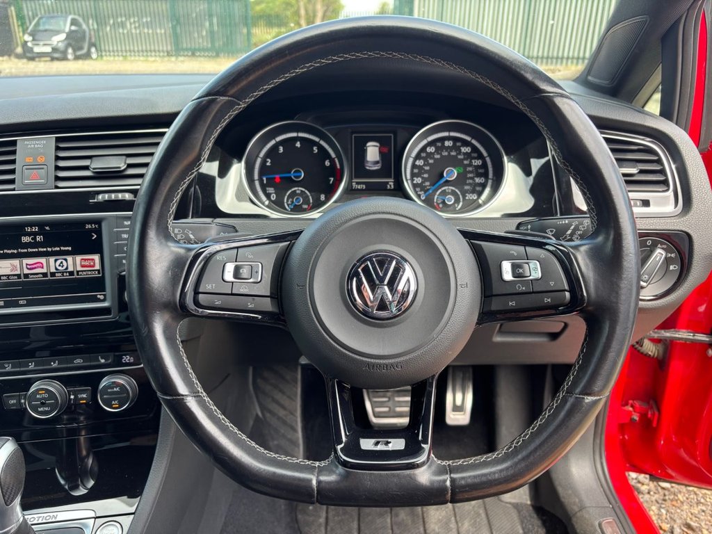 USED 2015 15 VOLKSWAGEN GOLF 2.0 TSI BlueMotion Tech R Hatchback 3dr Petrol DSG 4Motion Euro 6 (s/s) (300 ps) 
