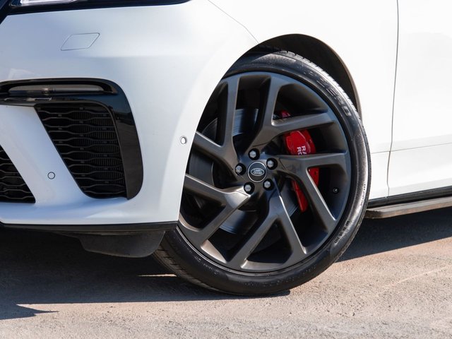 View our LAND ROVER RANGE ROVER VELAR