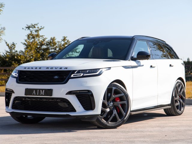 View our LAND ROVER RANGE ROVER VELAR