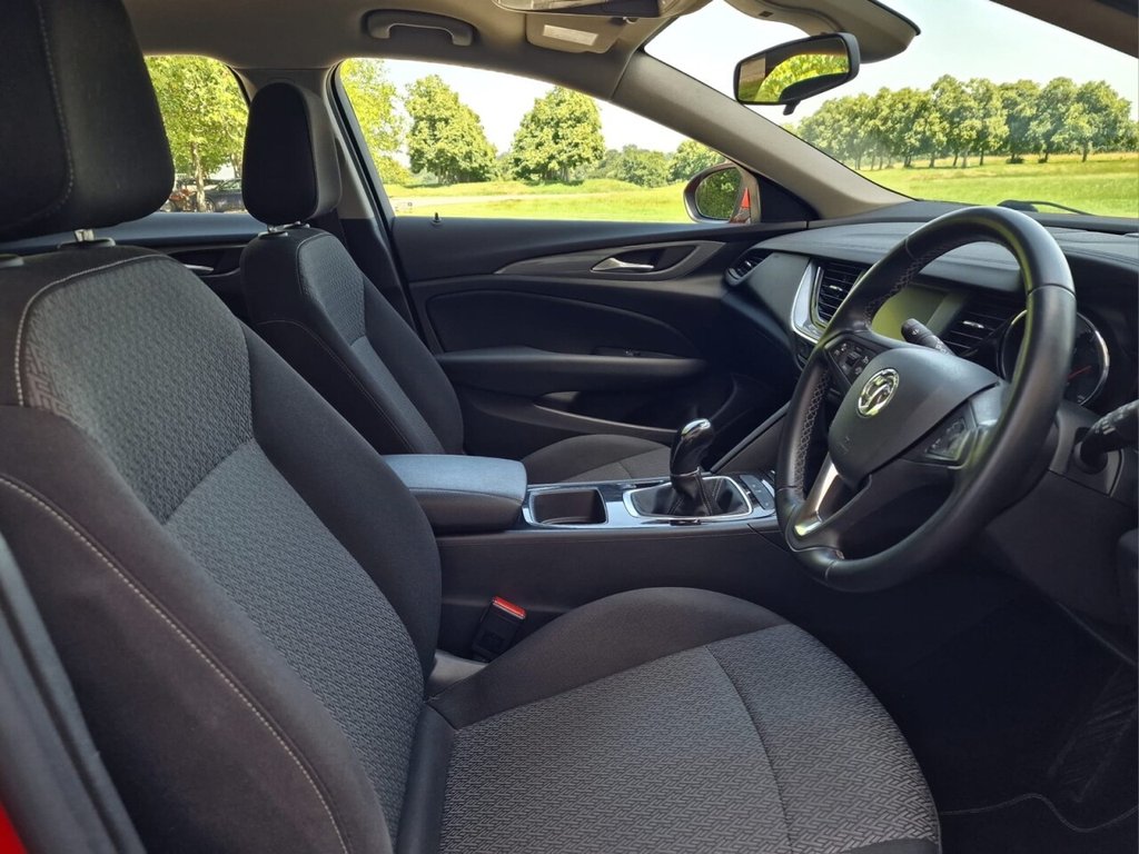 USED 2018 18 VAUXHALL INSIGNIA 1.6 Turbo D ecoTEC Design Grand Sport 5dr Diesel Manual Euro 6 (s/s) (110 ps) FINANCE AVAILABLE