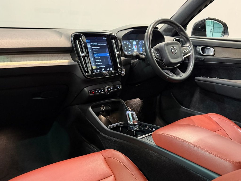 USED 2019 19 VOLVO XC40 2.0 D3 Inscription SUV 5dr Diesel Auto AWD Euro 6 (s/s) (150 ps) 