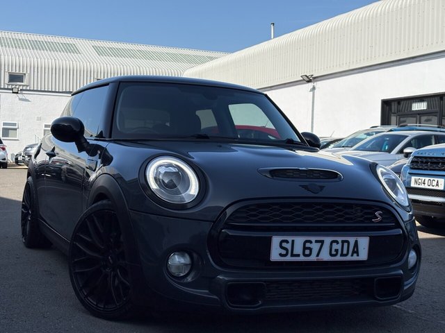 2017 MINI Hatch
