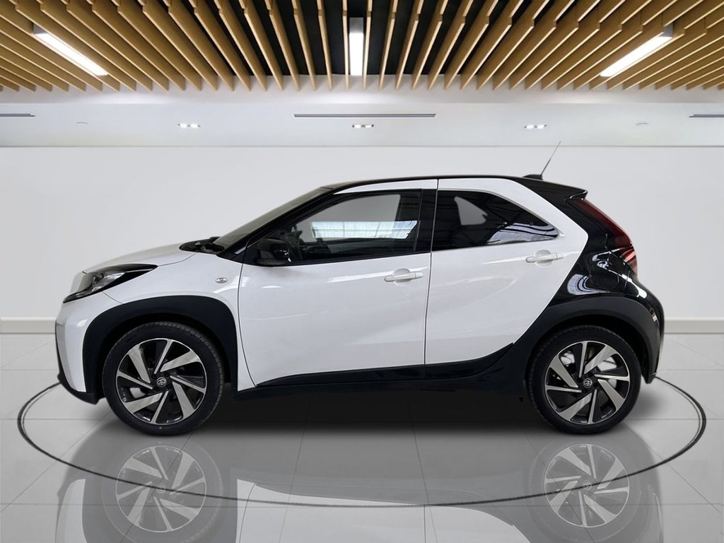 2023 Toyota Aygo X — image 4