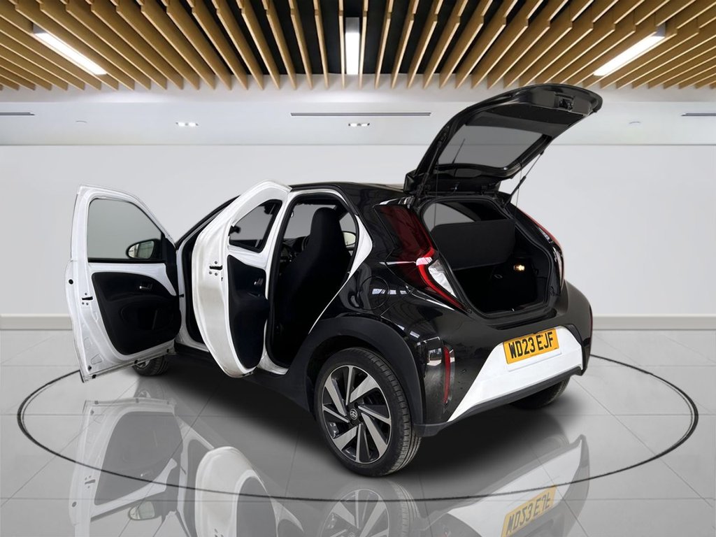 2023 Toyota Aygo X — image 8