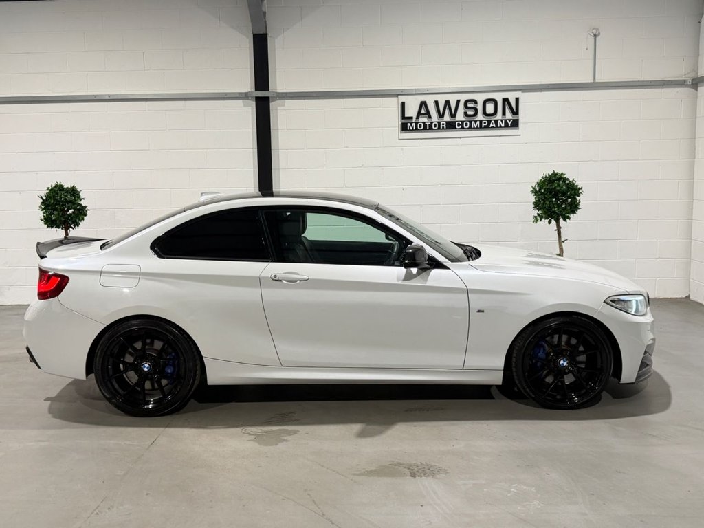 USED 2016 J BMW 2 SERIES 3.0 M235i Coupe 2dr Petrol Auto Euro 6 (s/s) (326 ps) 