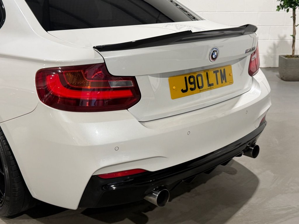 USED 2016 J BMW 2 SERIES 3.0 M235i Coupe 2dr Petrol Auto Euro 6 (s/s) (326 ps) 