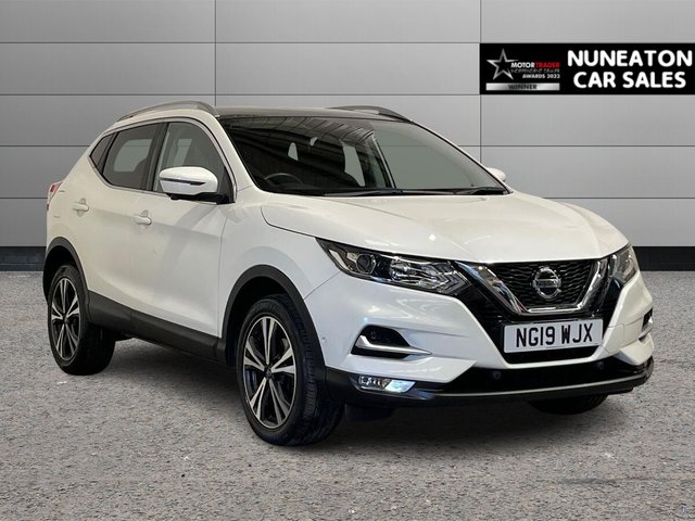 View our NISSAN QASHQAI