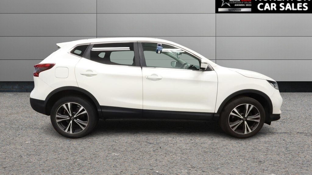 USED 2019 19 NISSAN QASHQAI 1.3 DIG-T N-Connecta SUV 5dr Petrol Manual Euro 6 (s/s) (140 ps) 