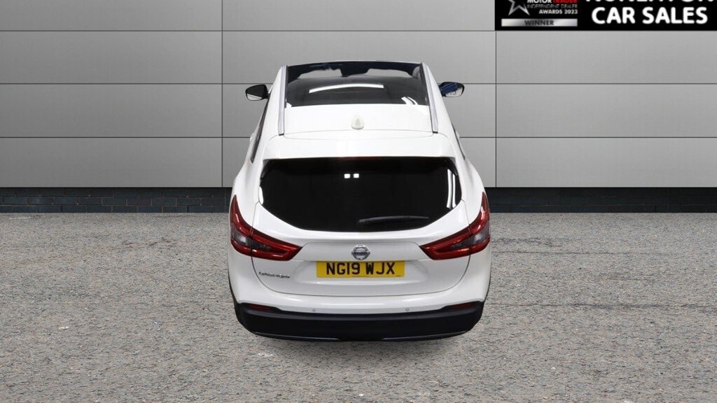USED 2019 19 NISSAN QASHQAI 1.3 DIG-T N-Connecta SUV 5dr Petrol Manual Euro 6 (s/s) (140 ps) 