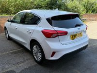 USED 2019 19 FORD FOCUS 1.0T EcoBoost Titanium Hatchback 5dr Petrol Manual Euro 6 (s/s) (125 ps) SAT NAV, BLUETOOTH & DAB RADIO