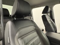 USED 2019 69 VOLKSWAGEN AMAROK 3.0 TDI V6 Highline Pickup Double Cab 4dr Diesel Auto 4Motion Euro 6 (s/s) (258 ps) 50421 Miles Hosting a very generous specification factory options cost &pound;3186 this Amarok has been extremley well cared for and maintained striking pearl black