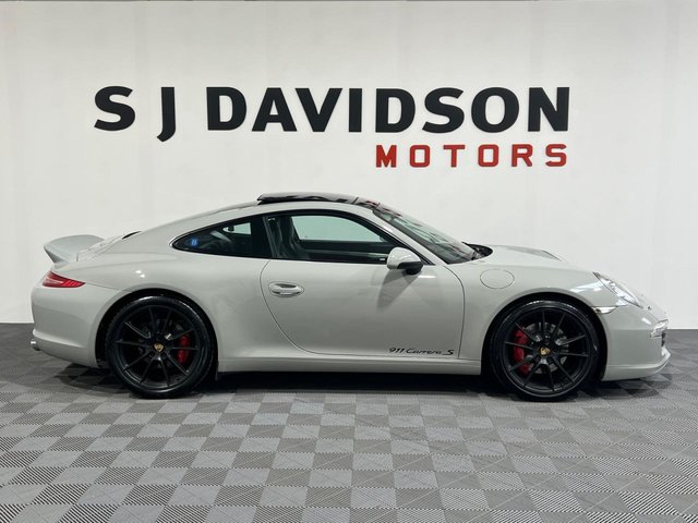 View our PORSCHE 911