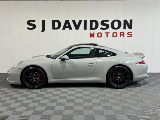 View our PORSCHE 911