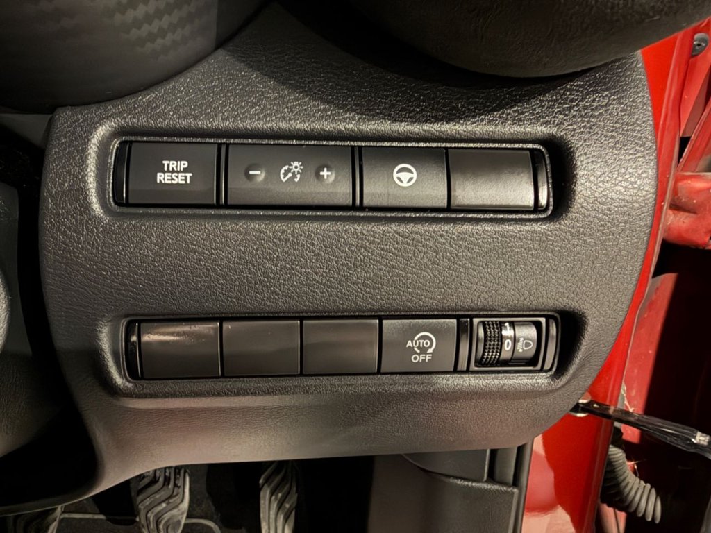 USED 2019 69 NISSAN JUKE 1.0 DIG-T Tekna+ SUV 5dr Petrol Manual Euro 6 (s/s) (117 ps) 