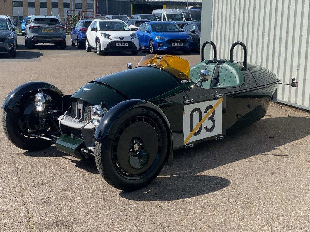 USED 2023 23 MORGAN SUPER 3 1497cc BIG SPEC+1OWNER+FMSH+JET GREEN