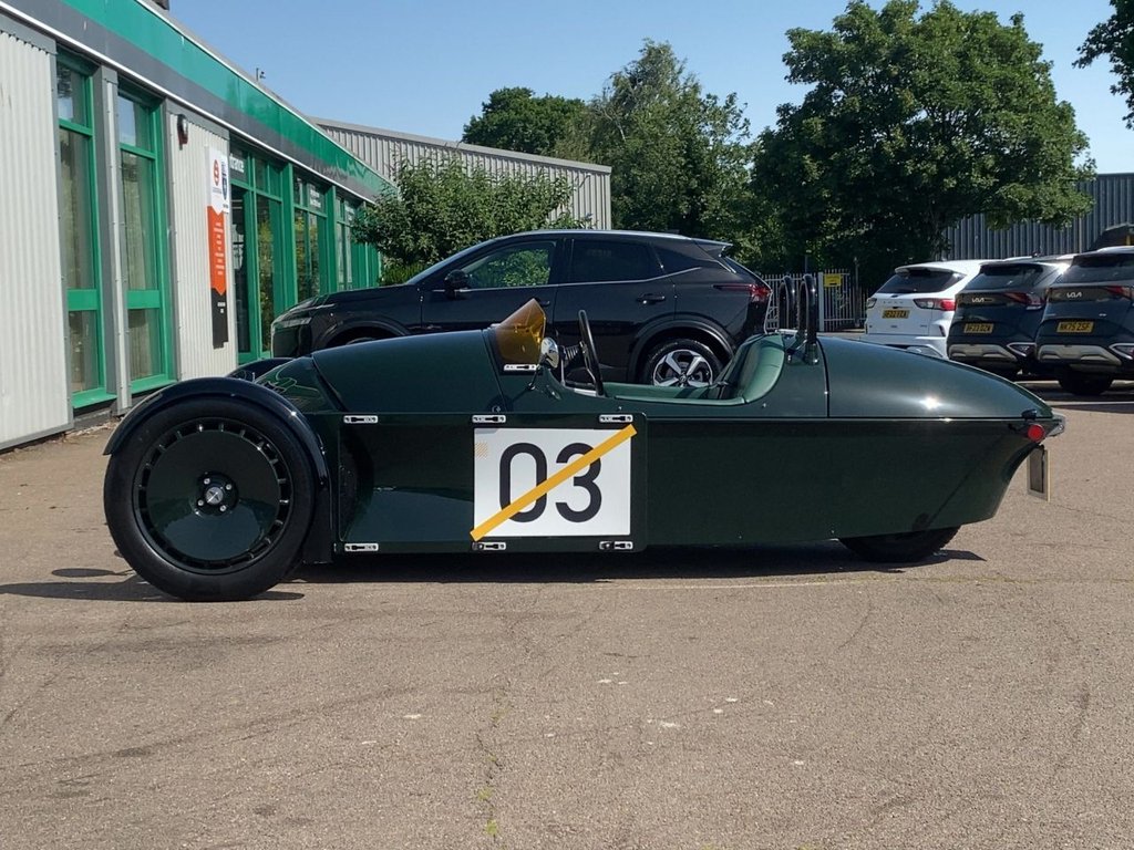 USED 2023 23 MORGAN SUPER 3 1497cc BIG SPEC+1OWNER+FMSH+JET GREEN