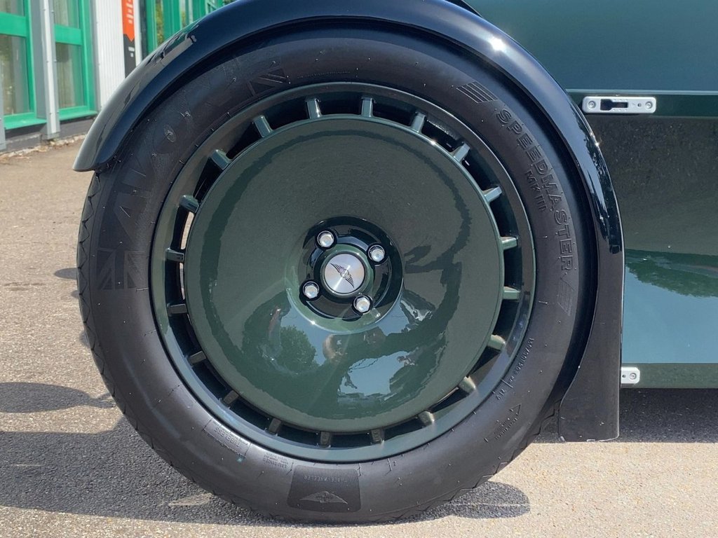 USED 2023 23 MORGAN SUPER 3 1497cc BIG SPEC+1OWNER+FMSH+JET GREEN