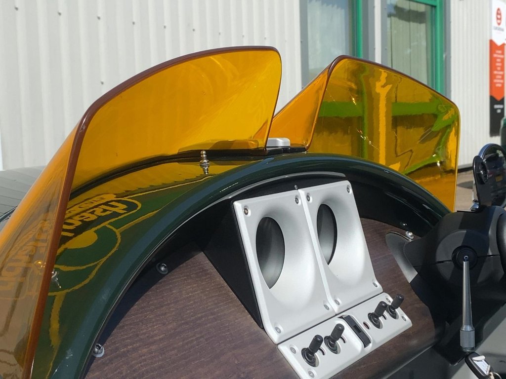 USED 2023 23 MORGAN SUPER 3 1497cc BIG SPEC+1OWNER+FMSH+JET GREEN