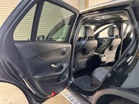 USED 2018 68 MERCEDES-BENZ GLC 2.0 GLC250 AMG Line (Premium) SUV 5dr Petrol G-Tronic+ 4MATIC Euro 6 (s/s) (211 ps) PANORAMIC ROOF+ FULL SERVICE