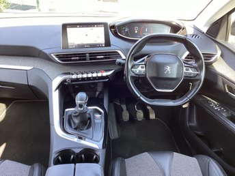 View our PEUGEOT 3008