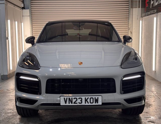 View our PORSCHE CAYENNE
