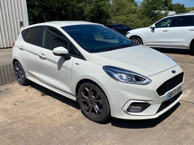 View our Ford Fiesta range