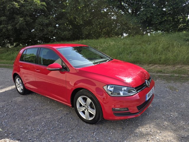 View our Volkswagen Golf 1.4 TSI BlueMotion Tech Match Hatchback 5dr Petrol Manual Euro 5 (s/s) (122 ps)