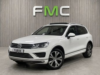2015 VOLKSWAGEN TOUAREG