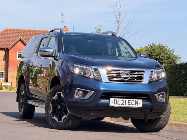 View our NISSAN NAVARA