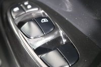 USED 2018 18 NISSAN JUKE 1.5 dCi N-Connecta SUV 5dr Diesel Manual Euro 6 (s/s) (110 ps) 4 stamp SERVICE HISTORY