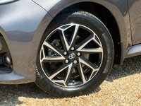 USED 2021 71 TOYOTA YARIS 1.5 VVT-h Design Hatchback 5dr Petrol Hybrid E-CVT Euro 6 (s/s) (116 ps) 