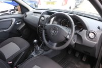 USED 2017 17 DACIA DUSTER 1.5 dCi Laureate SUV 5dr Diesel Manual Euro 6 (s/s) (110 ps) 
