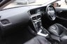 USED 2017 17 VOLVO V40 2.0 D2 Inscription Hatchback 5dr Diesel Auto Euro 6 (s/s) (120 ps) 